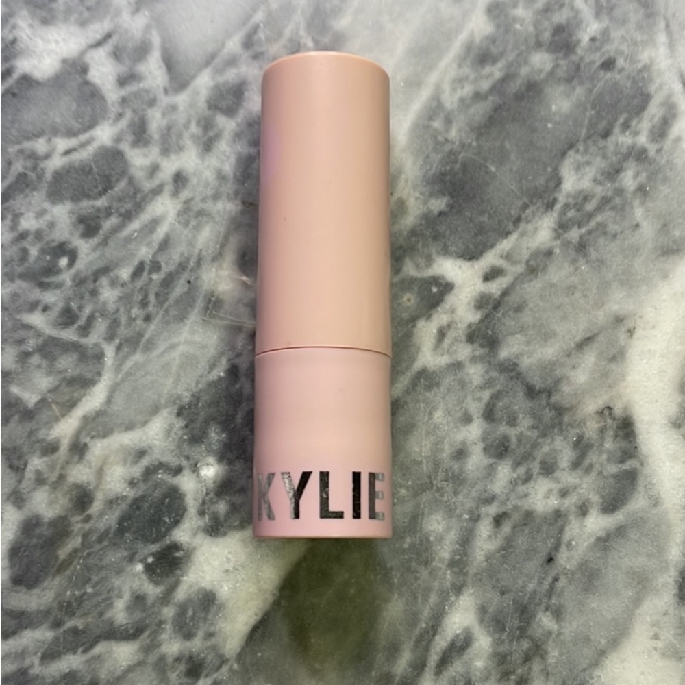 Kylie Cosmetics Matte Lipstick Almost Friday